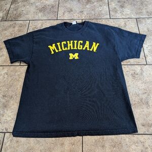 Michigan Vintage Men's XL Tee Champs Tag